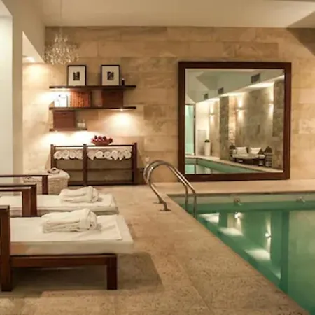 Awwa Suites & Spa-3