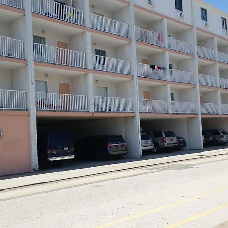 Isle Of Palms Motel-3