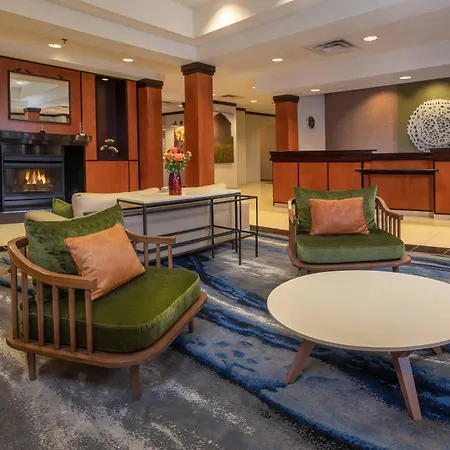 Fairfield Inn And Suites By Marriott Harrisonburg-3