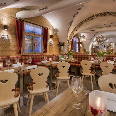 Hotel Zum Goldenen Loewen-2