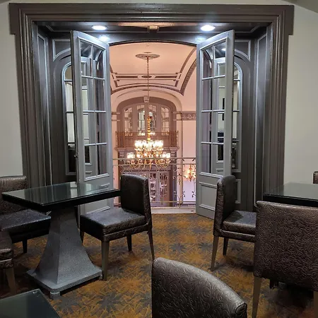 The Tudor Arms Hotel Cleveland - A Doubletree By Hilton-2