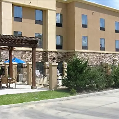Hampton Inn & Suites Center-3
