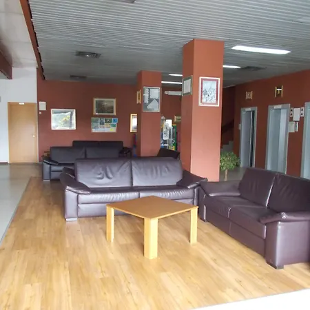 Hotel Holidays-2