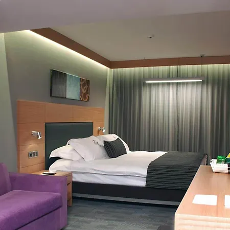 Met Hotel-2
