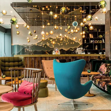 Motel One Salzburg-Süd-3