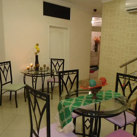 Hotel Jeshua Simmonds-3