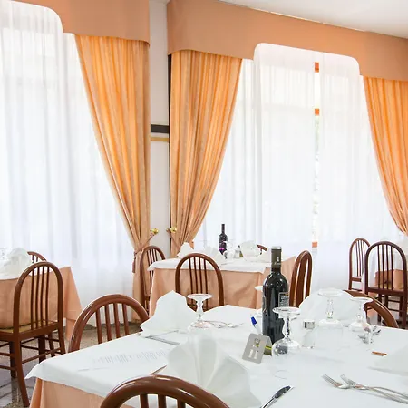 Hotel Mediterraneo-3