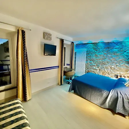 Giovanni Rooms Manarola-2