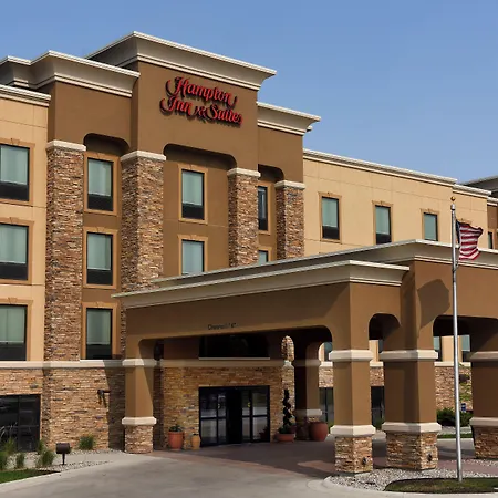 Hampton Inn & Suites Fargo Medical Center-2