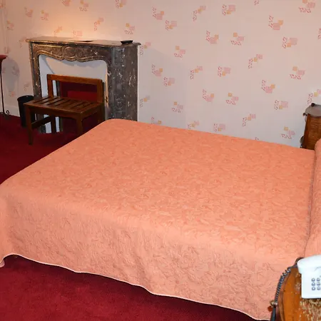 Hotel Au Chapon Fin-2