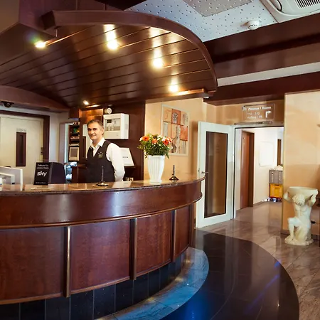 Aparthotel Astro - Nichtraucherhotel-2