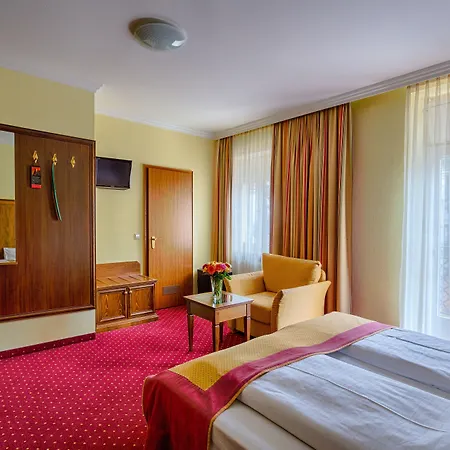 Hotel Römerhof-3