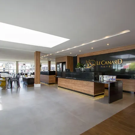 Hotel Le Canard Lages-3