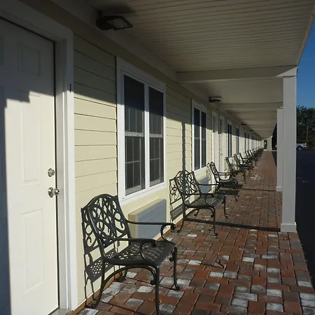 Yankee Clipper Motel-2