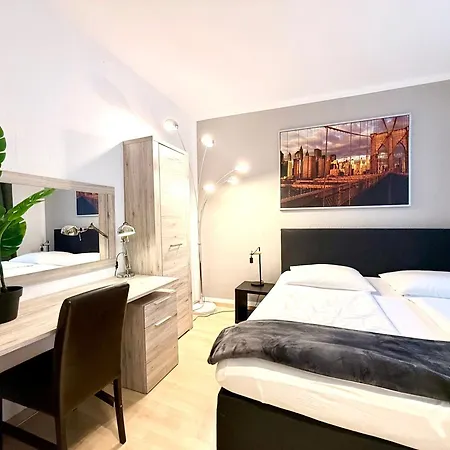 Altstadthotel Hayk am Rhein-3