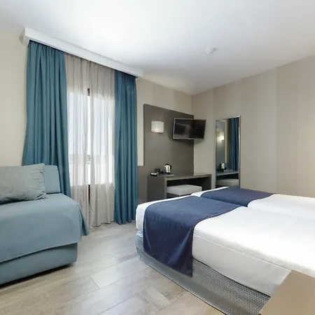 Hotel Reina Cristina-3