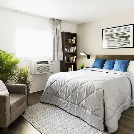 Intown Suites Extended Stay Hattiesburg-3