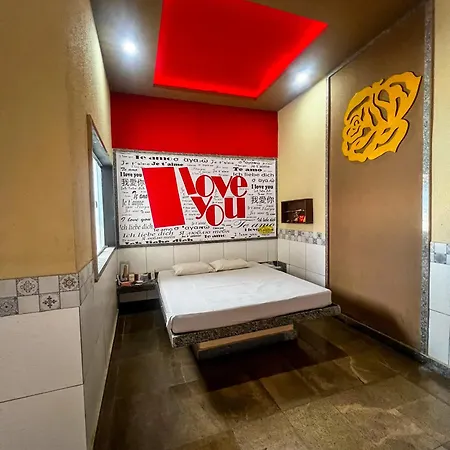 Motel Emoções (Adults Only)-2