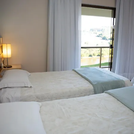 Hotel Lago Dourado-2