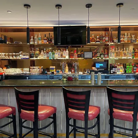 Holiday Inn Lower East Side By Ihg-3