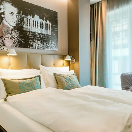 Motel One Salzburg-Mirabell-3