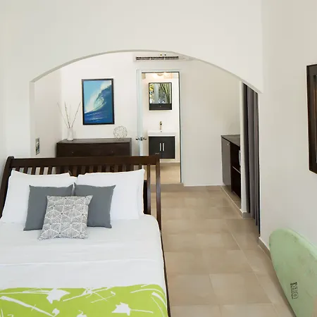 Casa Verde Hotel - Steps To The Beach, Pool, Restaurant & Bar-2