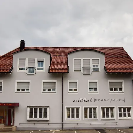 Central Hotel Friedrichshafen-3