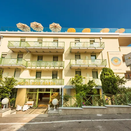 Sky Pool Hotel Sole Garda-3