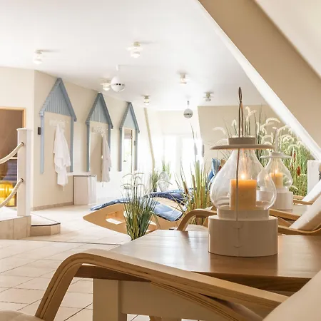 Hotel Pharisäerhof - DAS Hundehotel auf Nordstrand mit Restaurant und Café-2