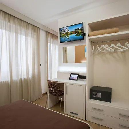 La Casa del Turista-2