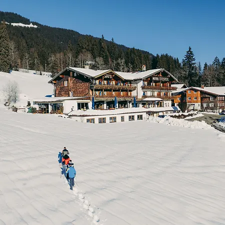 Berg- und Aktivhotel Edelsberg GmbH-2