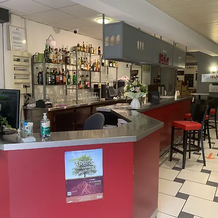 Hotel les Commercants-2