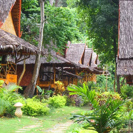 Phi Phi Relax Beach Resort-2