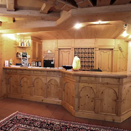 Hotel Blaue Gams ***S-2