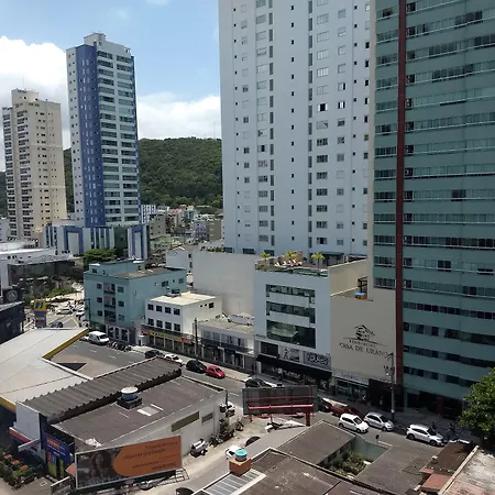 Stay - Apartamentos, Studios e Quartos - 400m da Praia Central-2