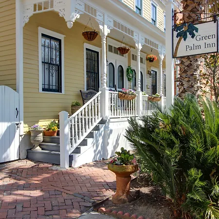 Green Palm Inn-3