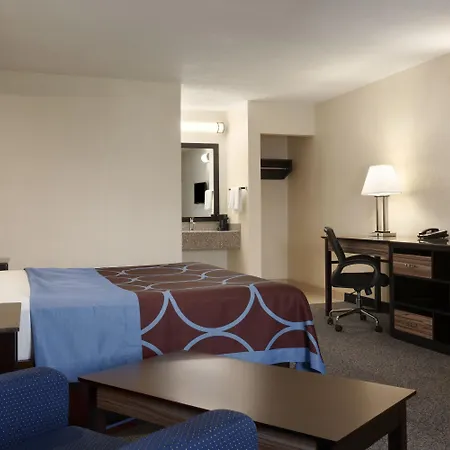 Super 8 By Wyndham Rahway/Newark-3
