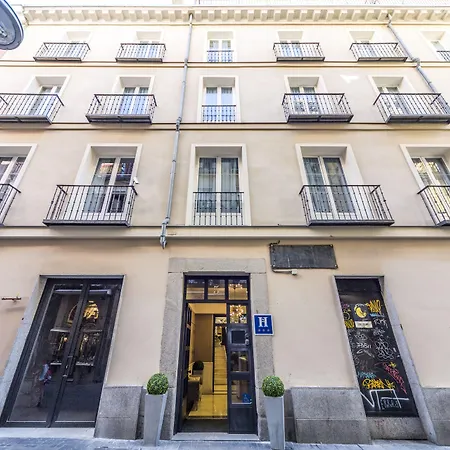 Tgh Gran Via Apartments-3