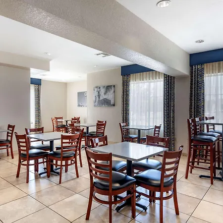Best Western Palo Duro Canyon Inn & Suites-3