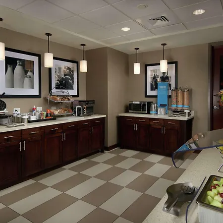 Hampton Inn & Suites Portland/Vancouver-2