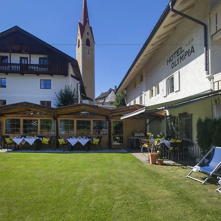 Hotel Chalet Olympia-3