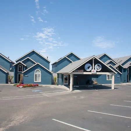 Surf And Sand Lodge-2