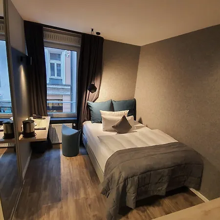 Hotel Falkenturm-3