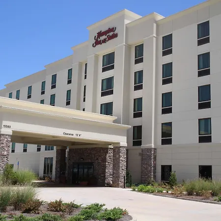 Hampton Inn & Suites Gulfport-2
