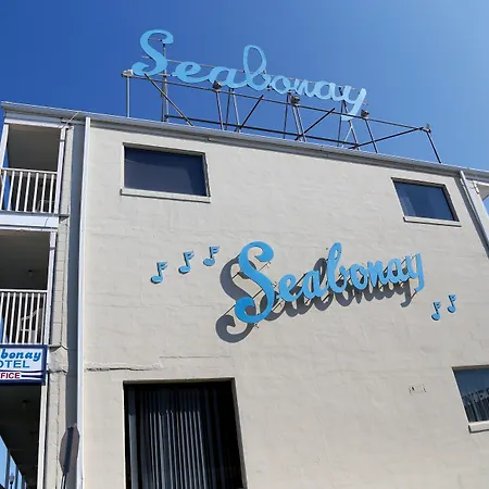 Seabonay Oceanfront Motel-2