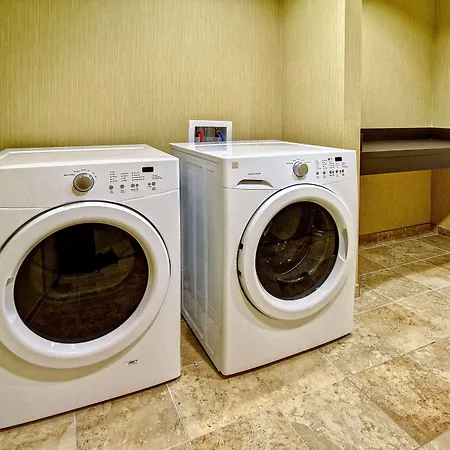 Hampton Inn Clarksdale, Ms-3