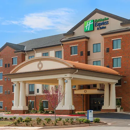 Holiday Inn Express And Suites Norman By Ihg-3