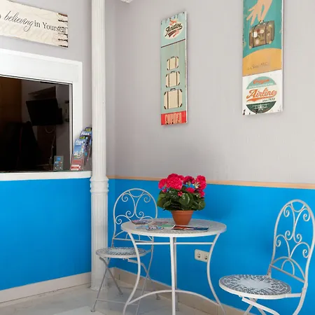 Hostal Montaloya-3