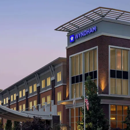 Wyndham Avon-2