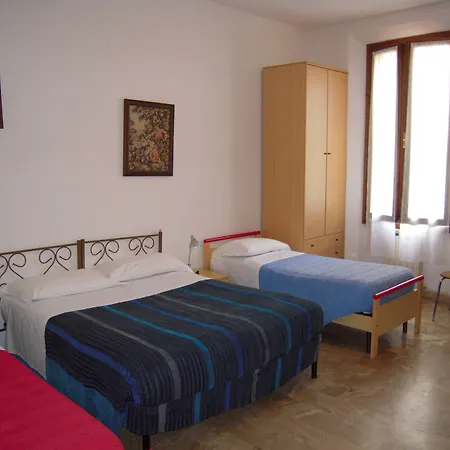 Riva Reno Guesthouse-2